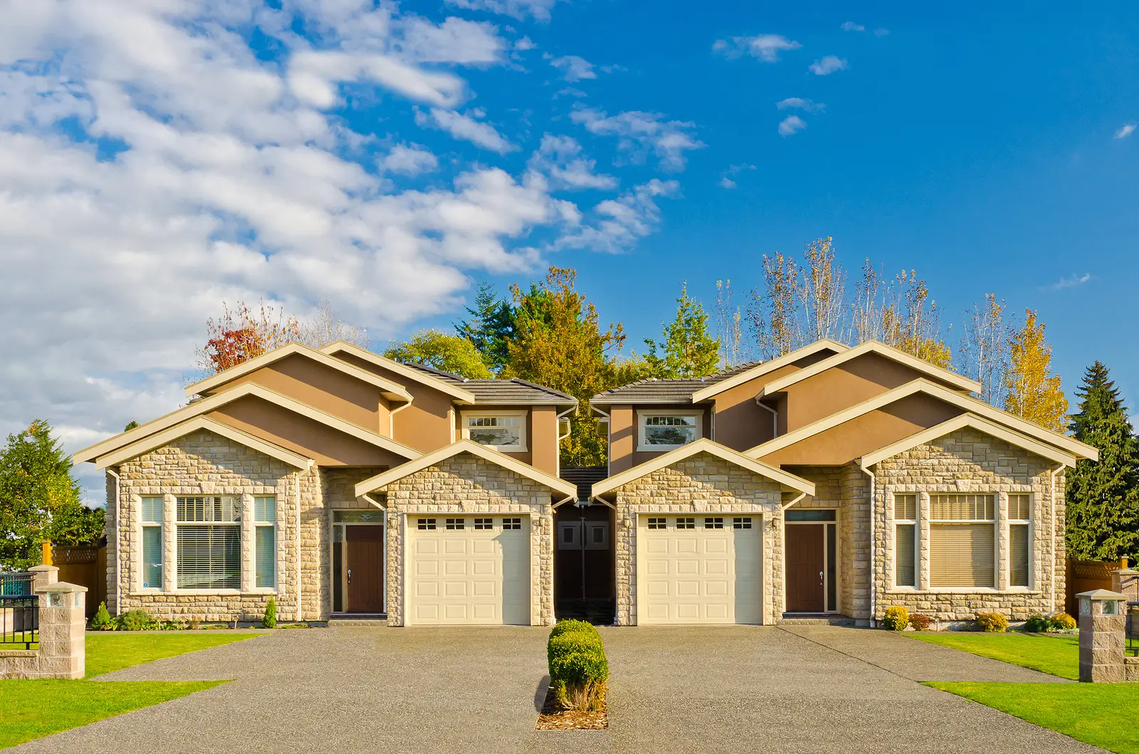 Is a Duplex a Good Investment? Pros and Cons for Nashville Landlords